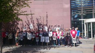 IFUT and SIPTU staff of UCC picketing outside Tyndall - 13th May 2015